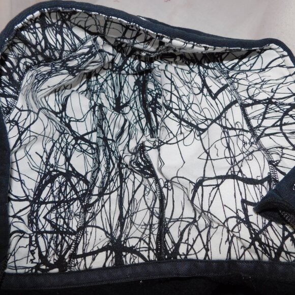 Lululemon Limited Edition Womens 6 Black Scuba Hoodie Vest **READ - Picture 10 of 11